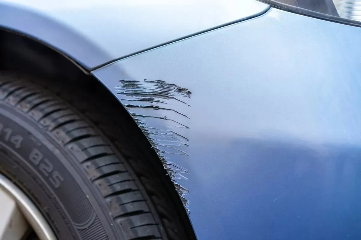 高知市で車の板金塗装の見積もり、相場のご相談